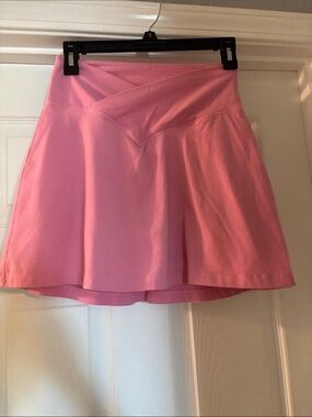 Pink Women’s Athletic Skirt with V-Waistband
